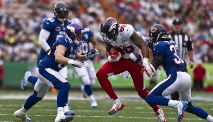 九游体育官网入口-【新规则的战术变化】科技裁判如何促进比赛公平，科技运动会裁判员宣誓